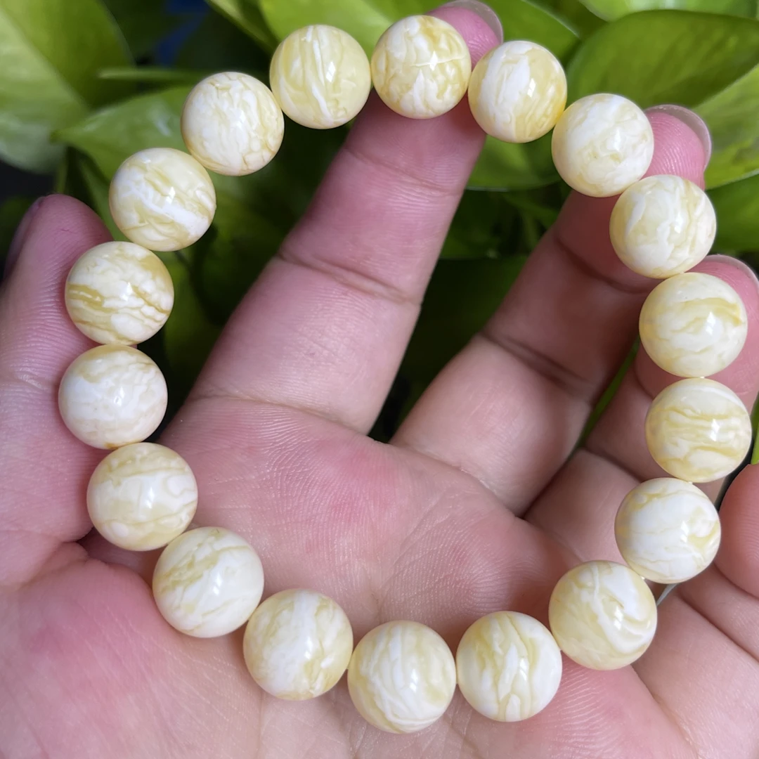 11+瓷白蜜蜡虎皮圆珠手串