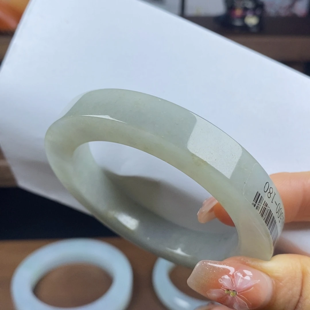 定制翡翠手镯未镶嵌