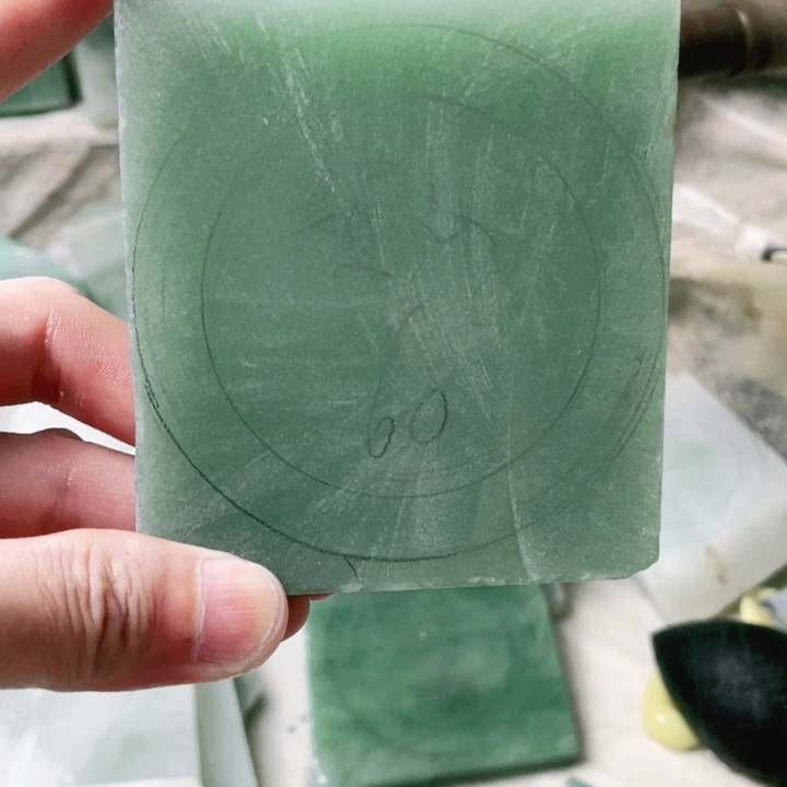 爱***心定制石英质玉手镯60圈口