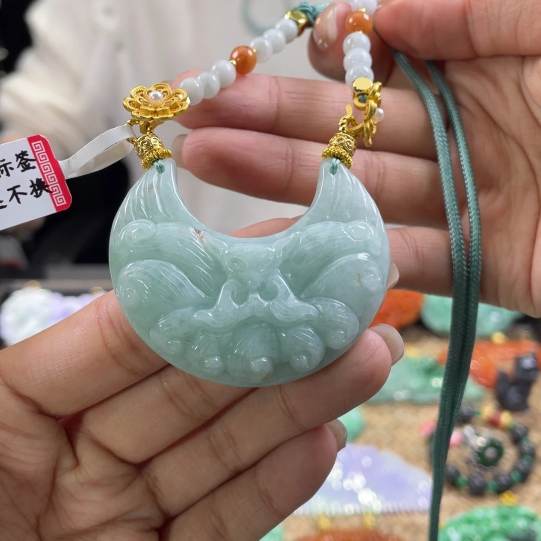 翡翠颈饰未镶嵌代编织