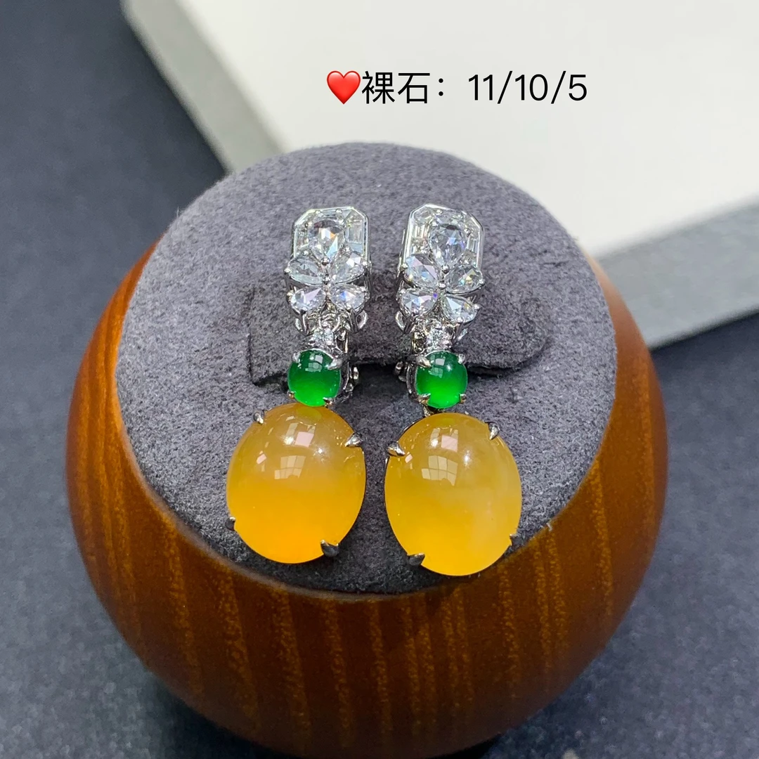 新品推荐·18K金高冰黄翡蛋面设计款缅A翡翠玉石耳饰耳包款气质
