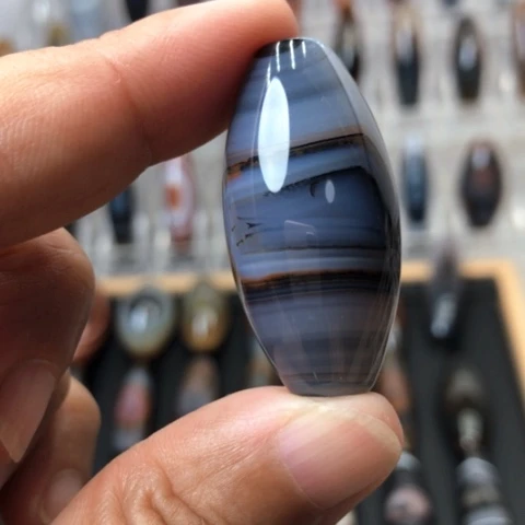 玛瑙/玉髓未镶嵌珠宝半成品