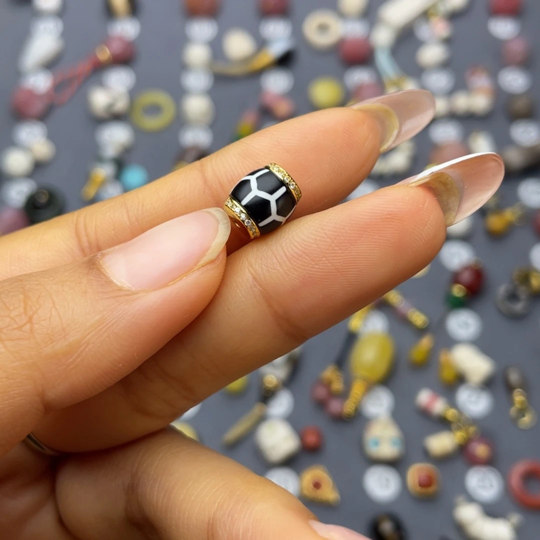 玛瑙/玉髓合金配饰