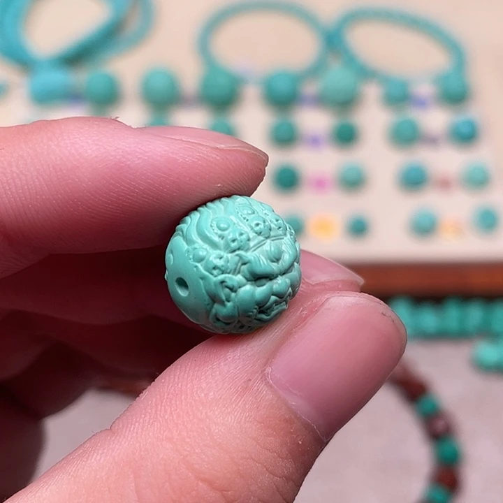 云见匠心手工雕刻配饰，尺寸14