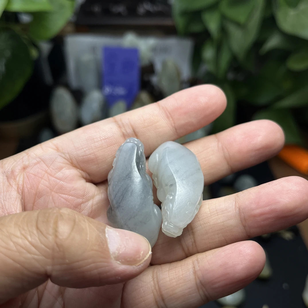 和田玉一对貔貅,同块料子
