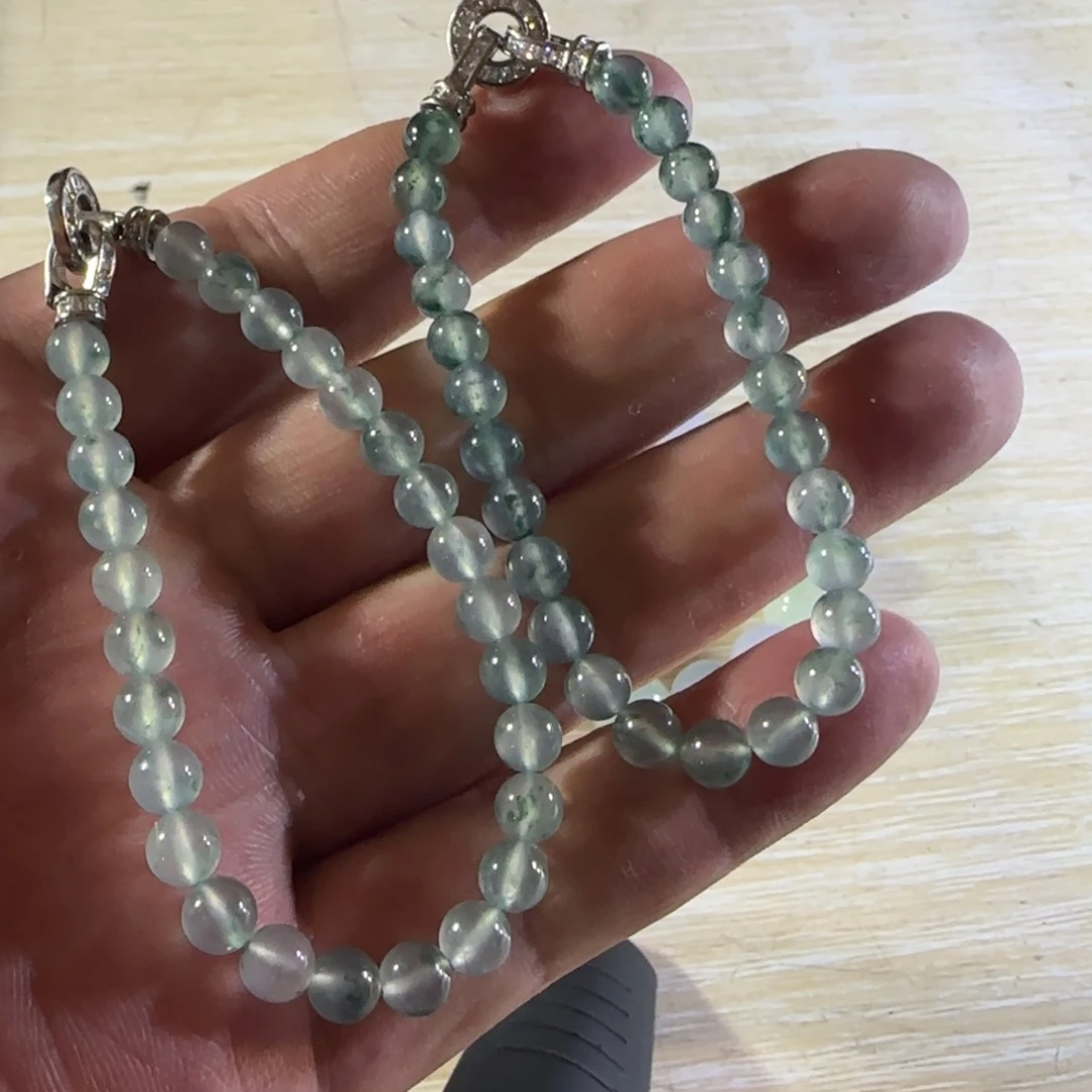 定制翡翠未镶嵌翡翠手串