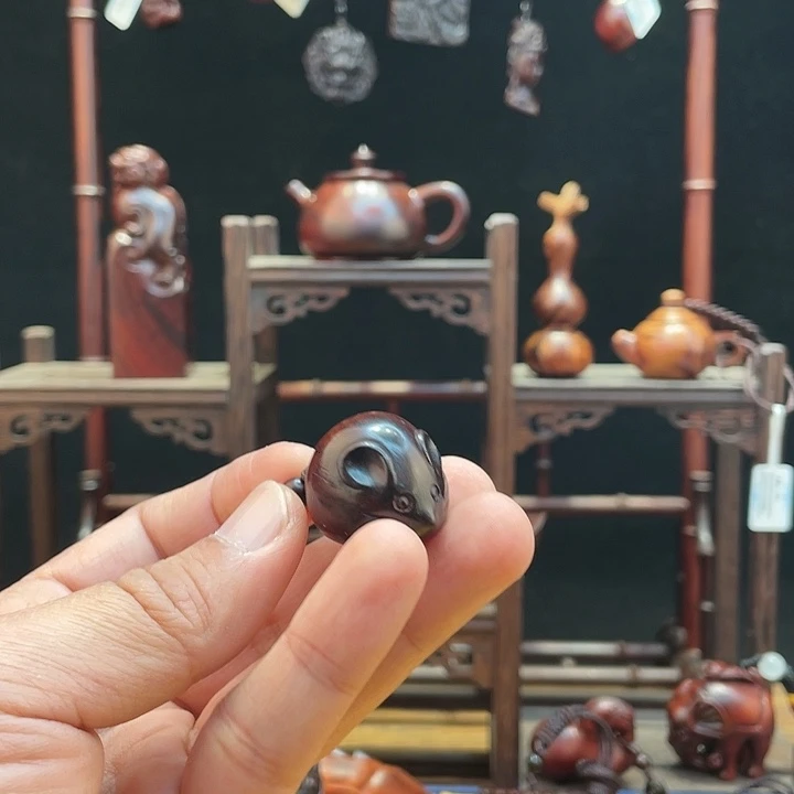 檀香紫檀（小叶紫檀）老鼠