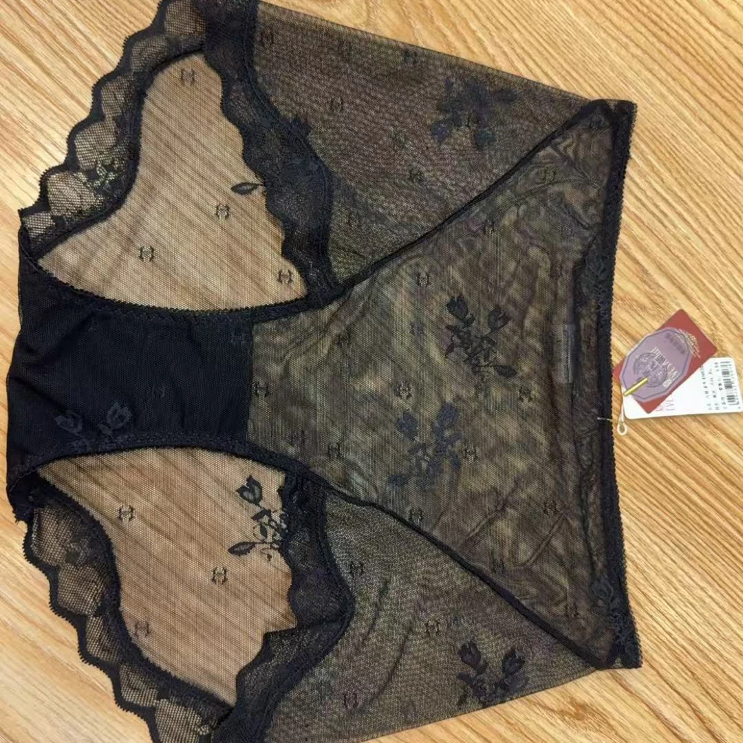 夏娃之秀蕾丝短裤