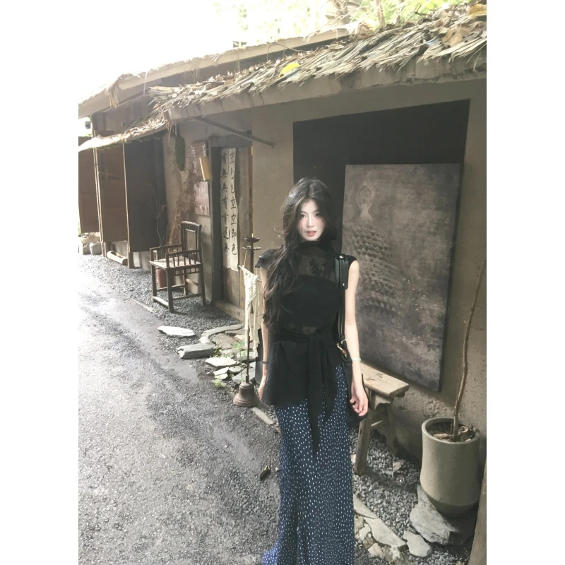 MARIE.COCO法式轻熟风绑带收腰显瘦上衣女绝美开叉波点半身裙套装