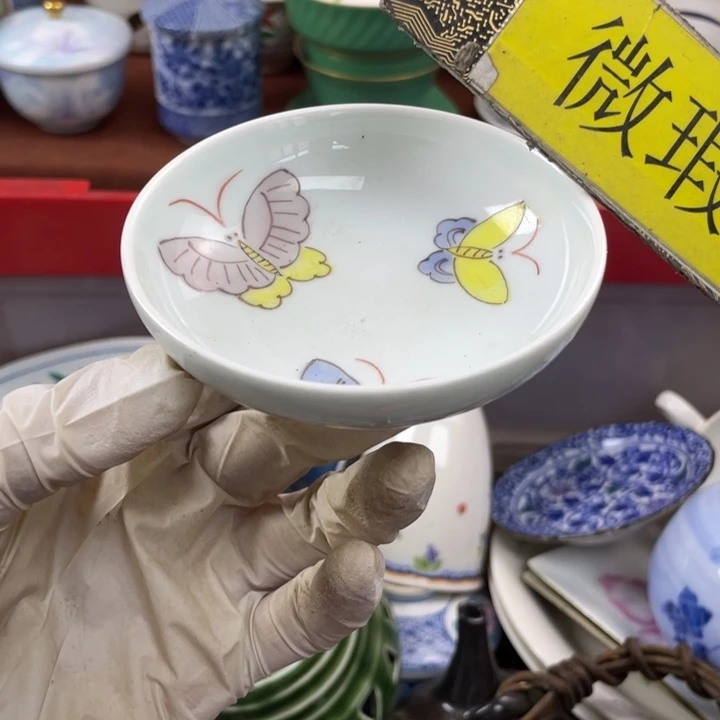 他家瓷器真美…开播了