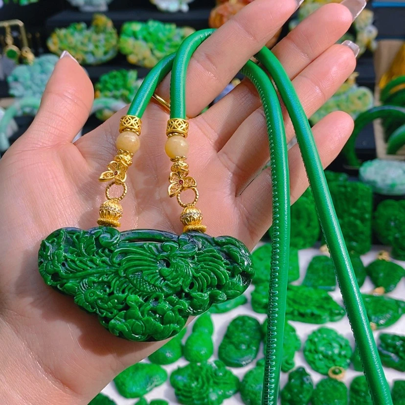 【闪购商品】翡翠颈饰未镶嵌百鸟朝凤