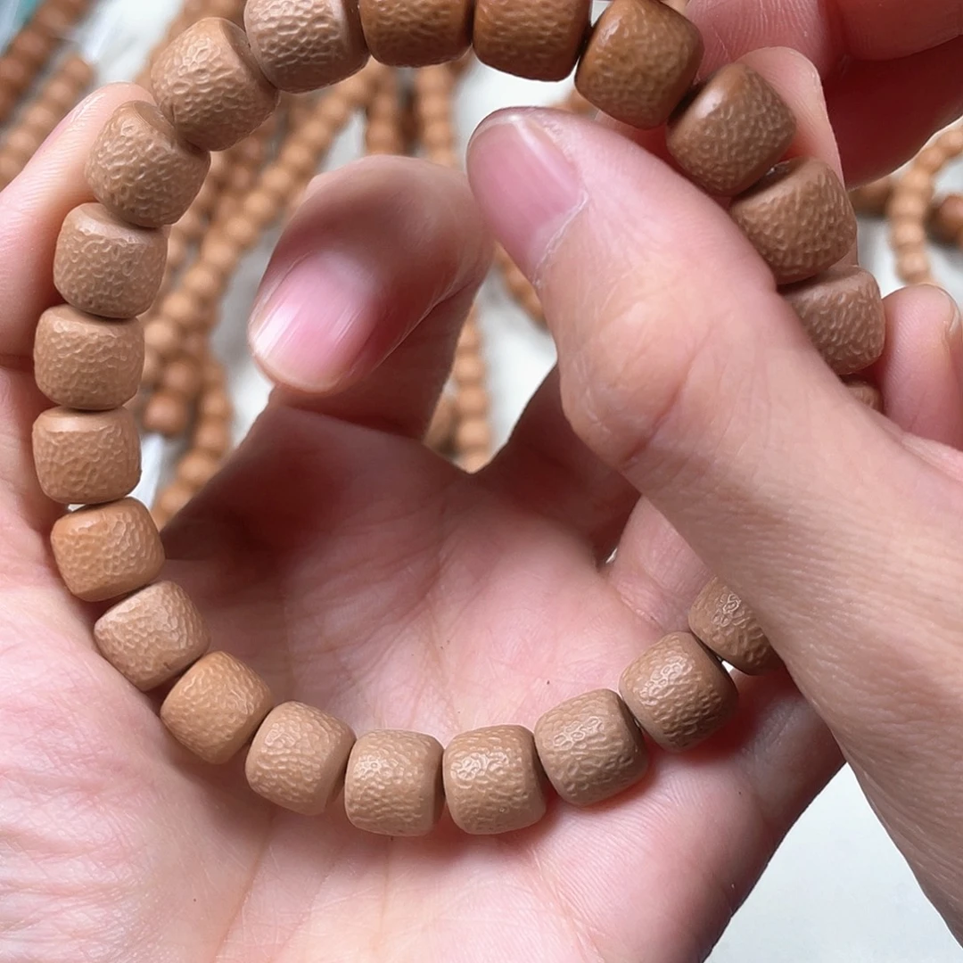 吊坠猴头核桃全品走色龙鳞