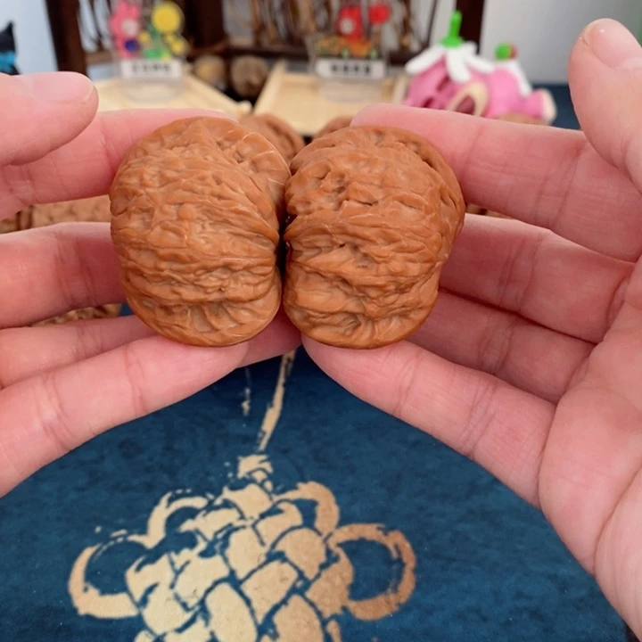 文玩核桃把件山地蝴蝶磨41