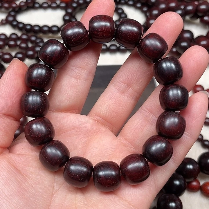 檀香紫檀（小叶紫檀）神*