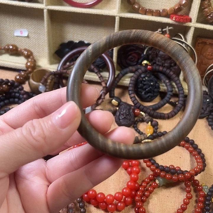 维腊木（绿檀）手串/手链绿檀