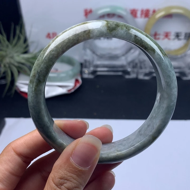 未镶嵌手镯翡翠44