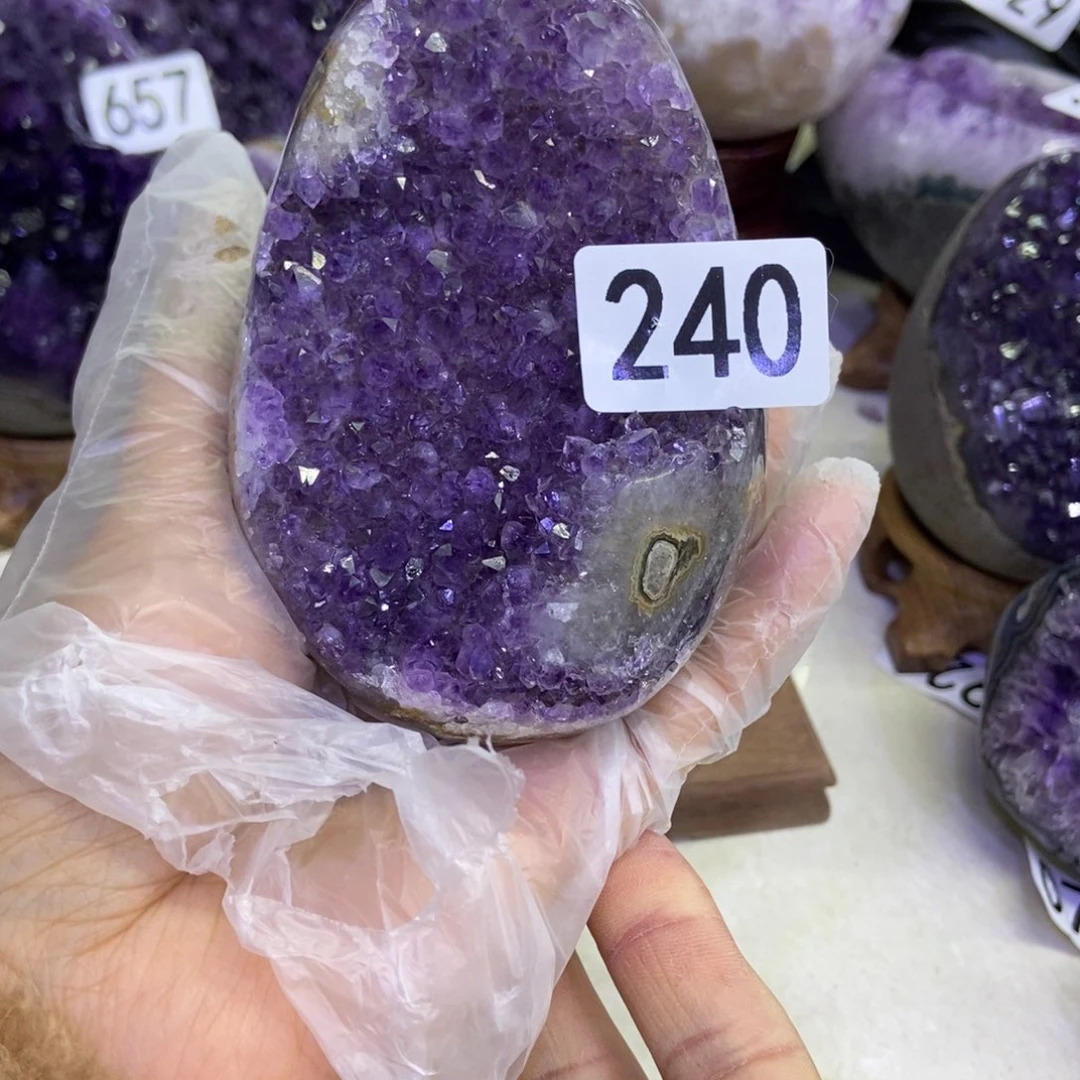 紫晶未镶嵌大型摆件（非配饰）