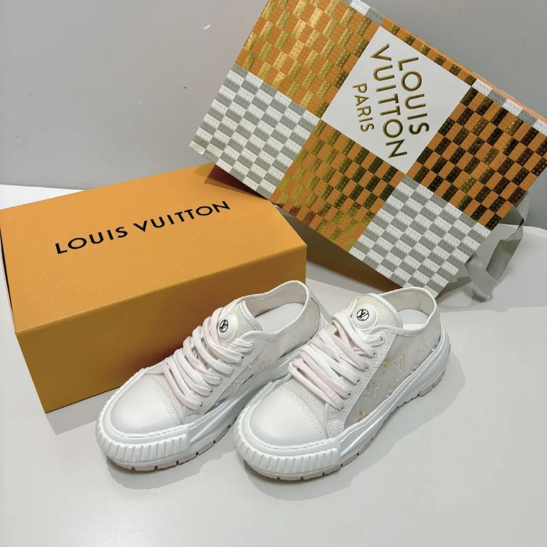 未使用 LouisVuitton/路易威登 2592308网纱粉色低帮板鞋