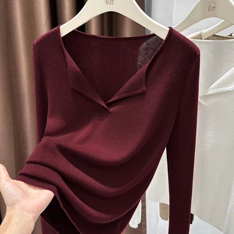 安可拉红V领气质修身T恤女秋季爆款设计感翻领长袖针织衫打底上衣