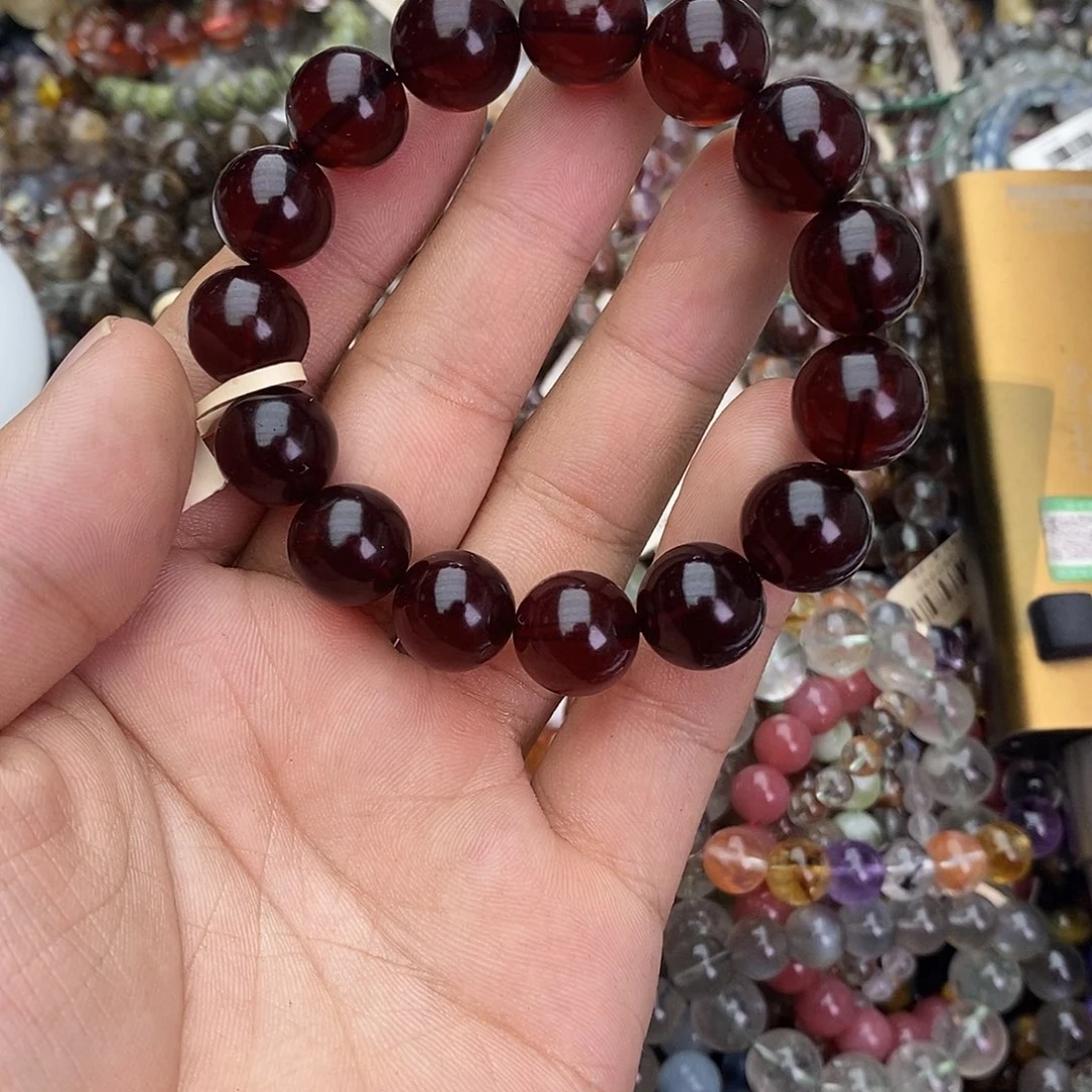 手链血珀未镶嵌手链