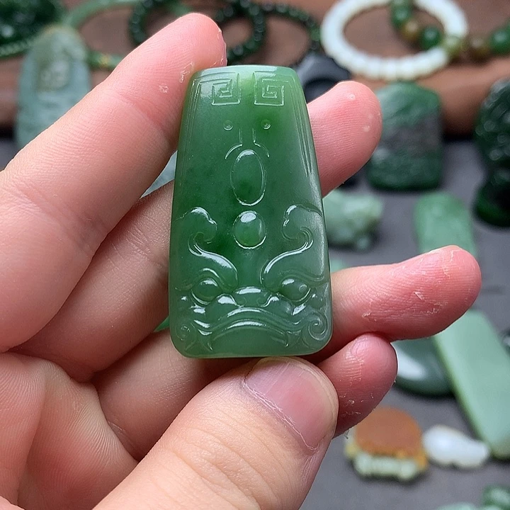 和田玉未镶嵌挂件