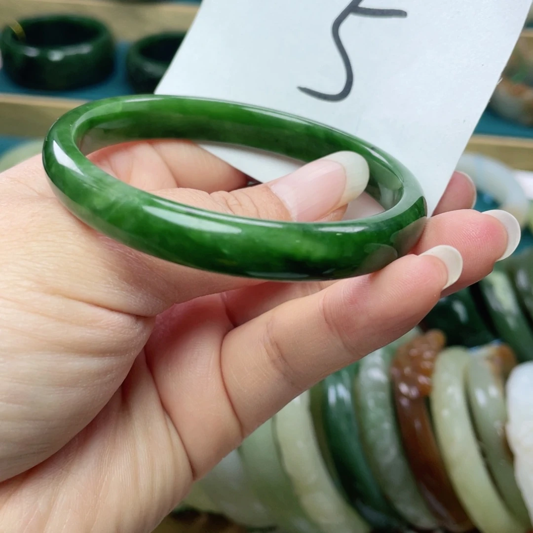 未镶嵌手镯和田玉圈口59