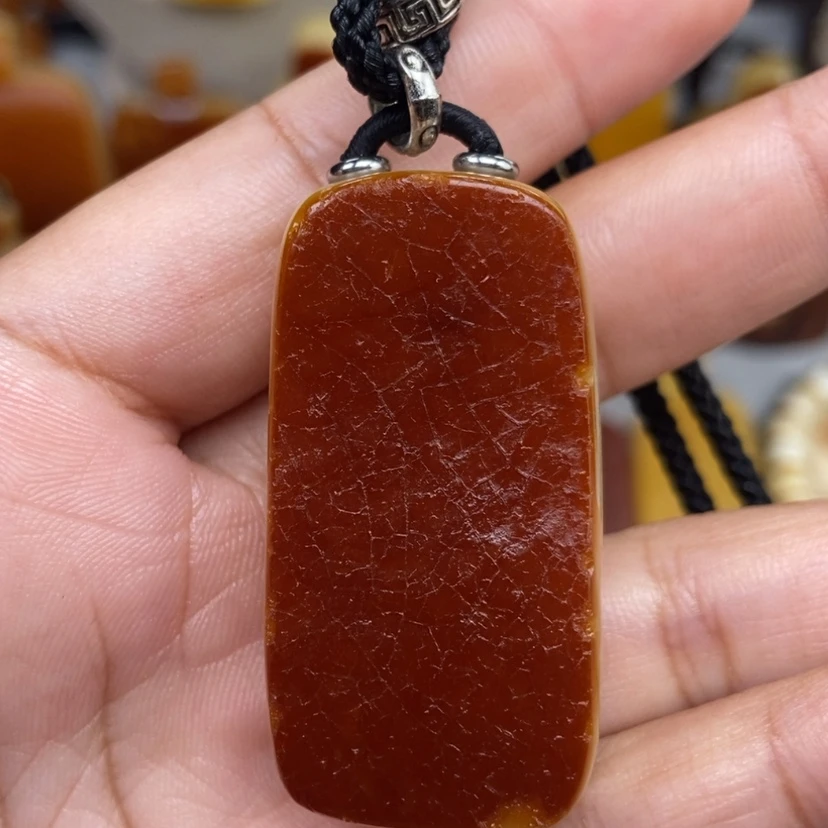 【闪购商品】未镶嵌颈饰琥珀