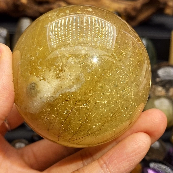幼****未镶嵌珠宝半成品水晶