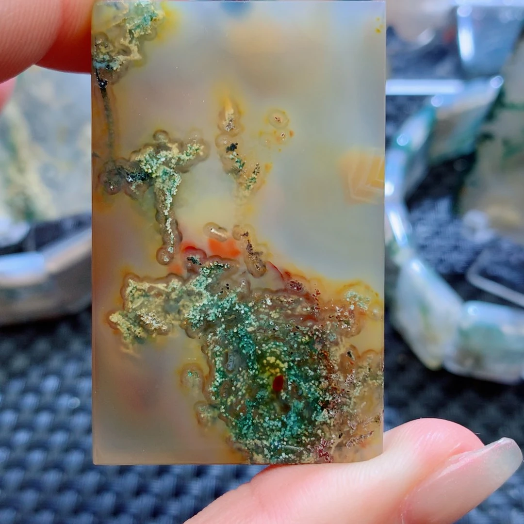 未镶嵌颈饰玛瑙/玉髓诗**意