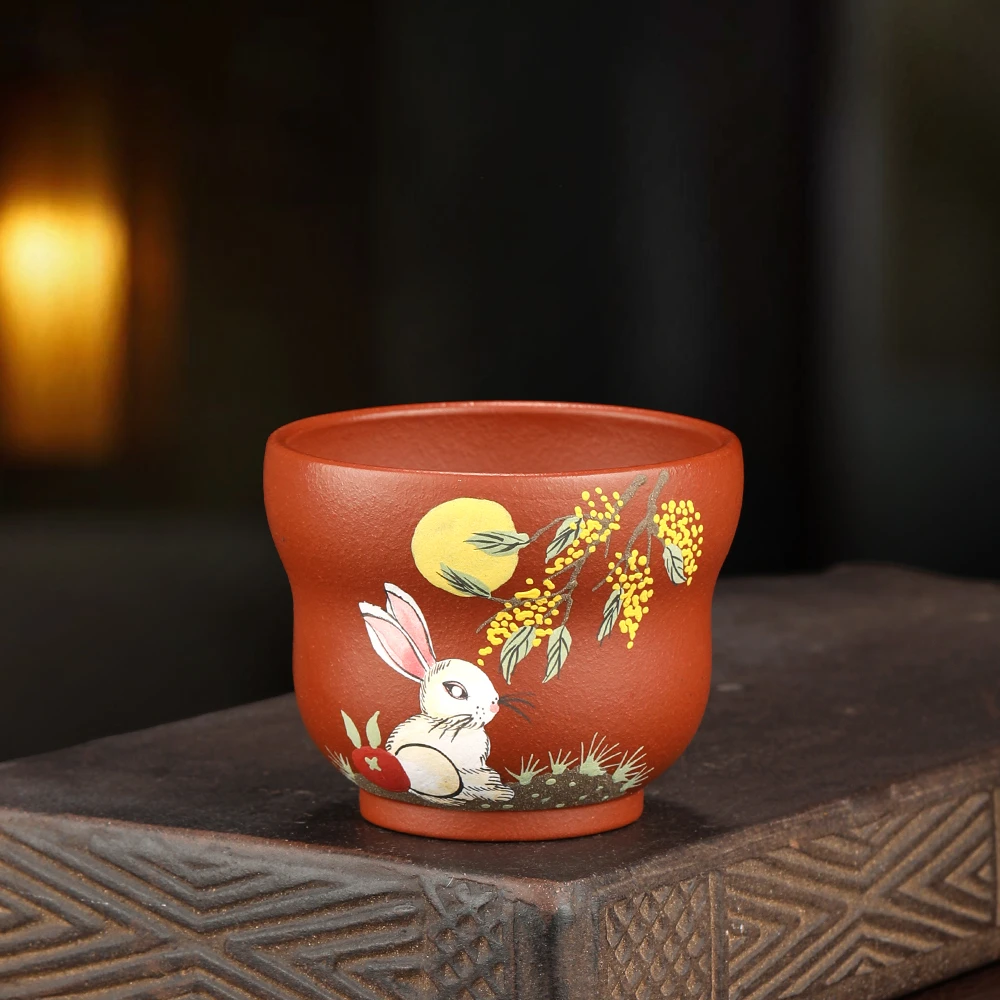 宜兴原矿紫砂   手工主人杯  小红泥    泥绘     小兔