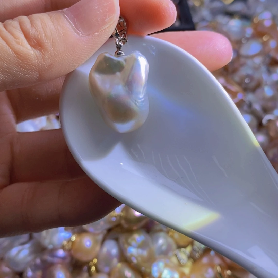 银S925镶嵌淡水珍珠微瑕