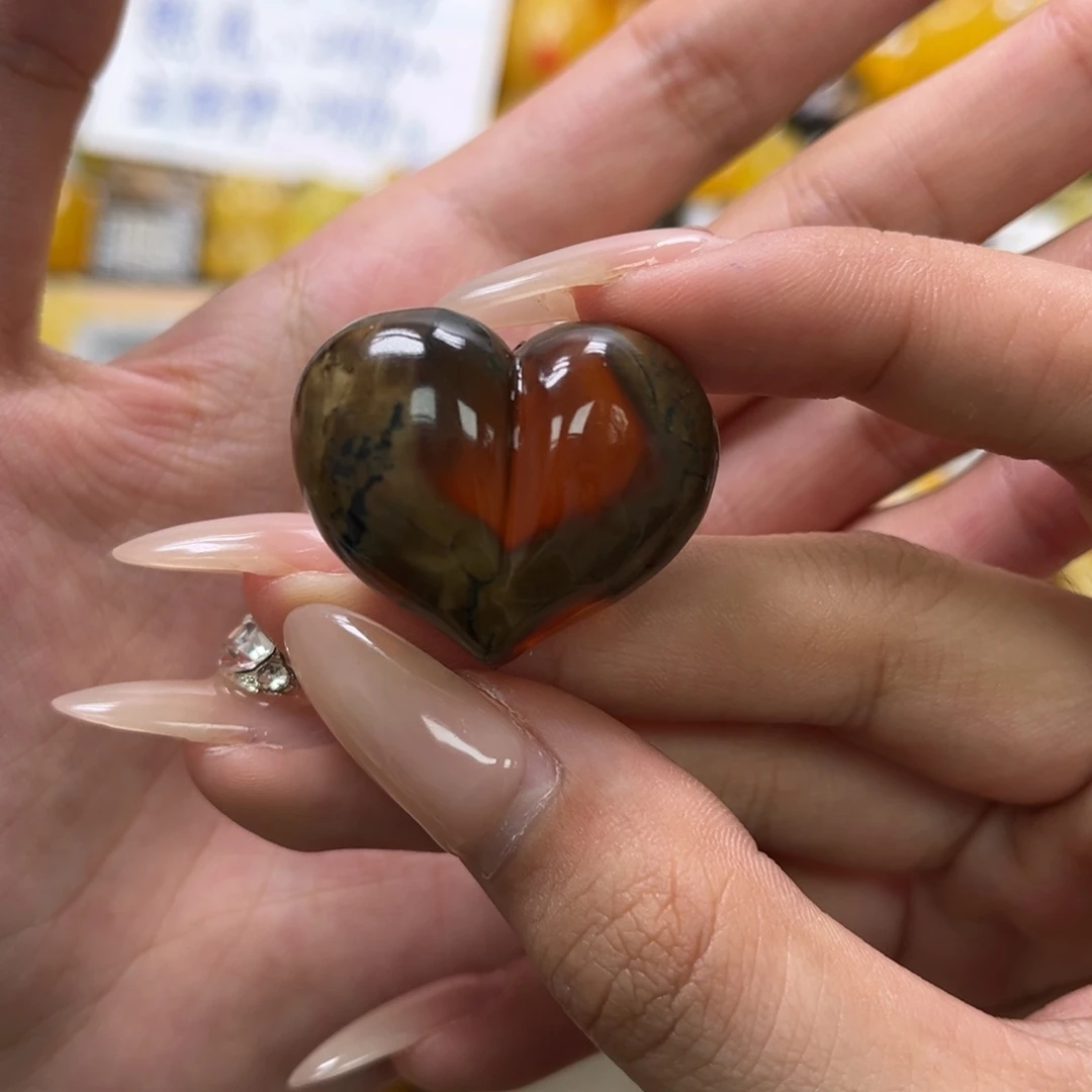 琥珀未镶嵌裸石天然琥珀