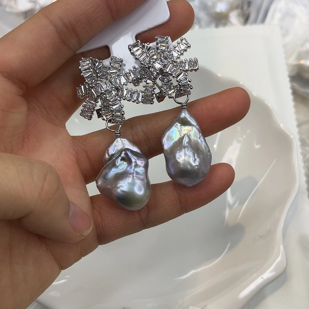 淡水珍珠耳饰合金