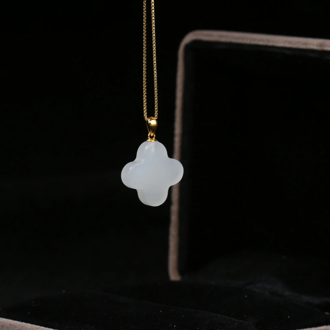 HW【麦子家族618大促】天然和田玉四叶草18K金时尚百搭 BDZK09-1