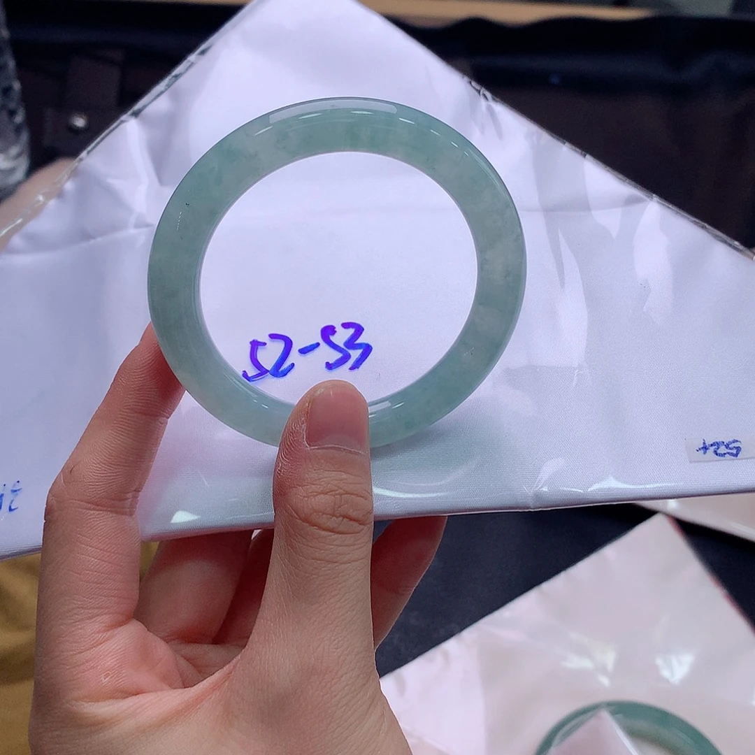 未镶嵌手镯翡翠翡翠