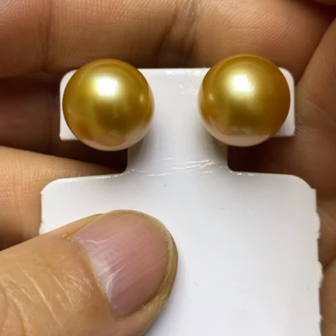 海水珍珠耳饰18K金镶嵌