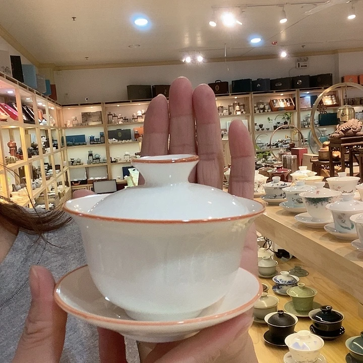 开片盖碗白色哥窑