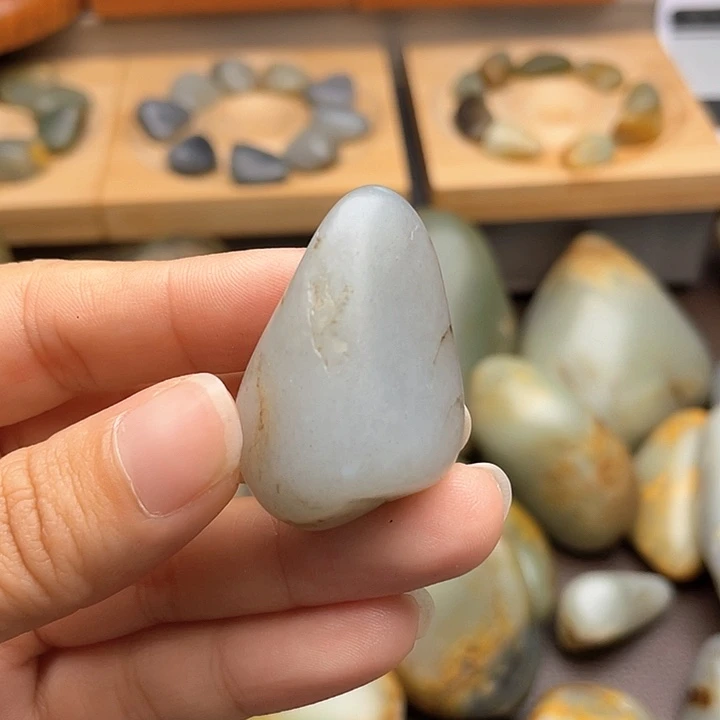 颈饰未镶嵌和田玉8