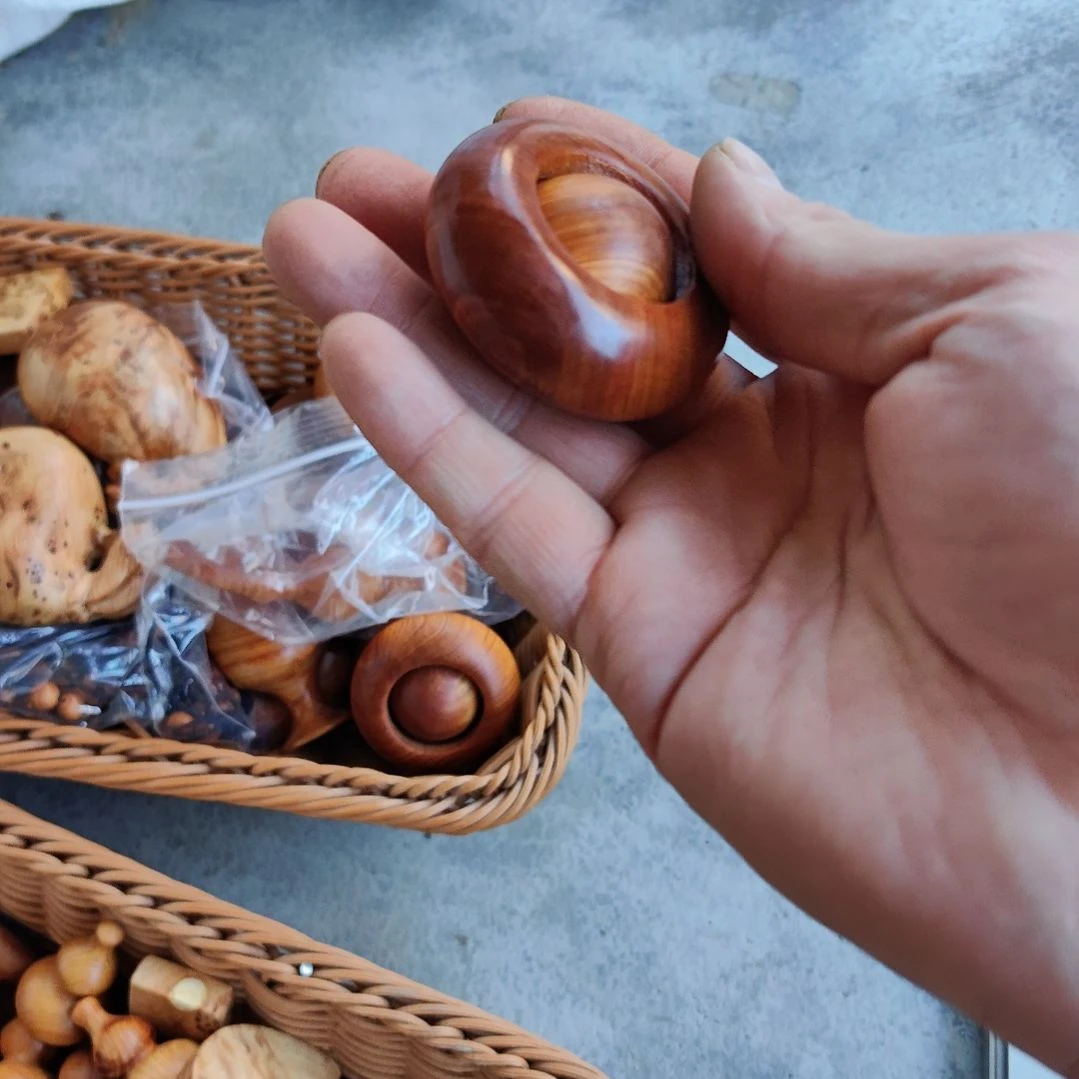 *****太行崖柏手工艺品