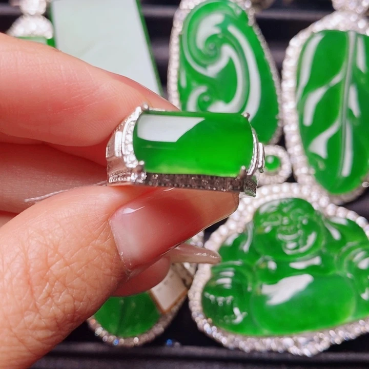 翡翠戒指未镶嵌天然翡翠正品