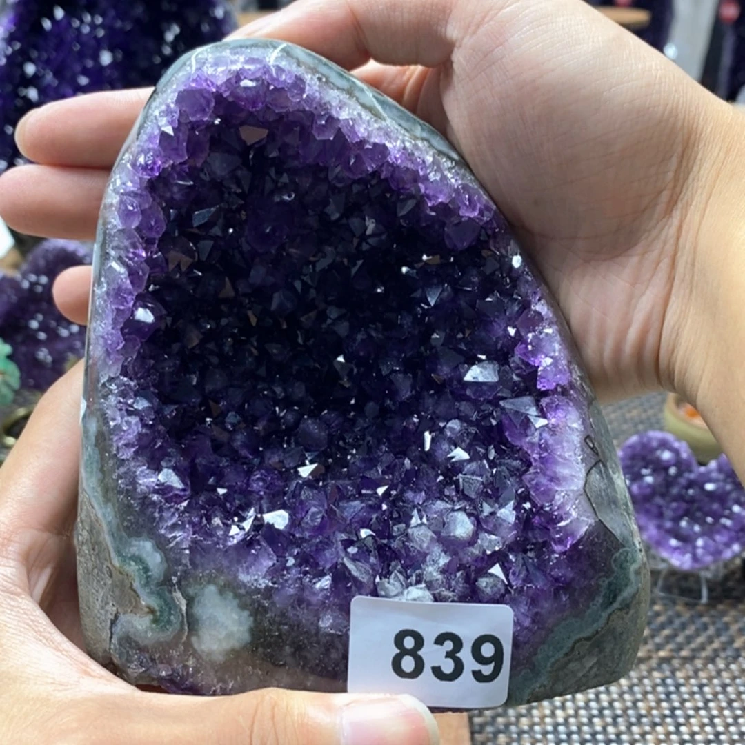 未镶嵌大型摆件（非配饰）水晶