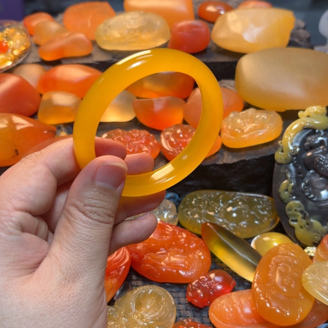 石英质玉手镯未镶嵌霍****部