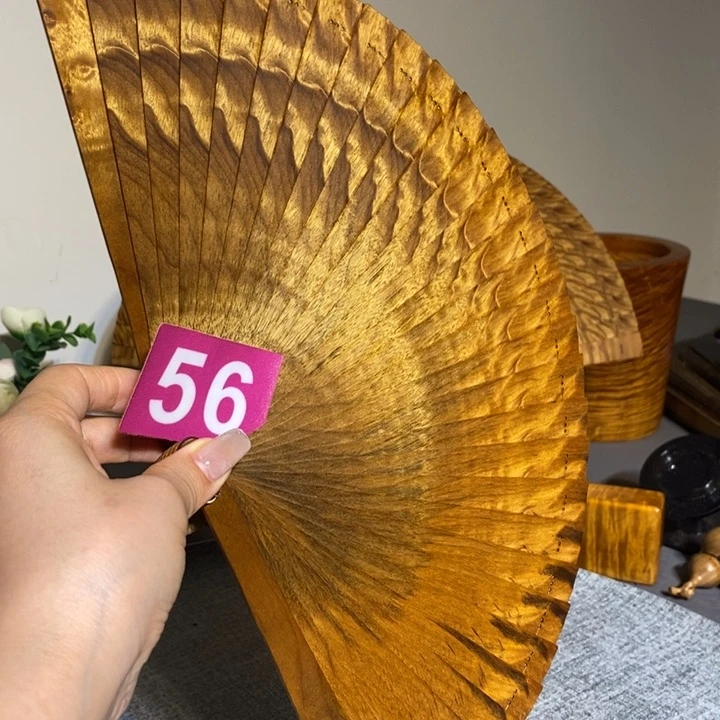 金丝楠德**爱金丝楠木扇子