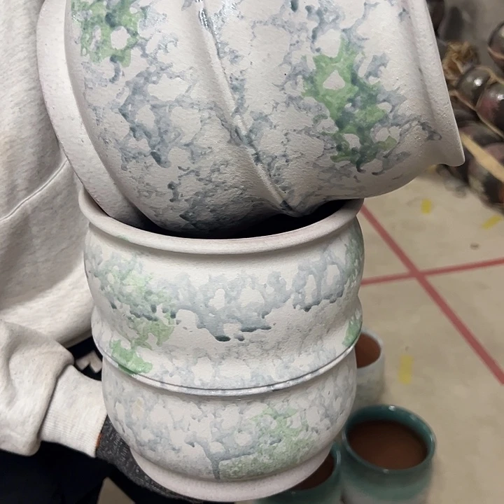 高度22厘米口20厘米微瑕