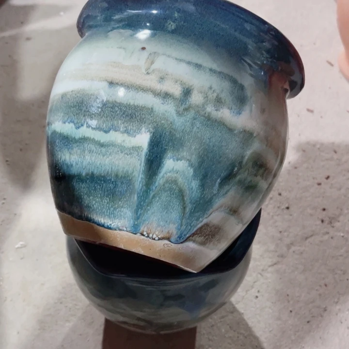 红陶口径19高度19两只小瑕疵