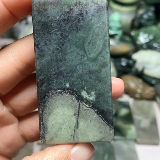 未镶嵌和田玉（糖玉）珠宝半成品