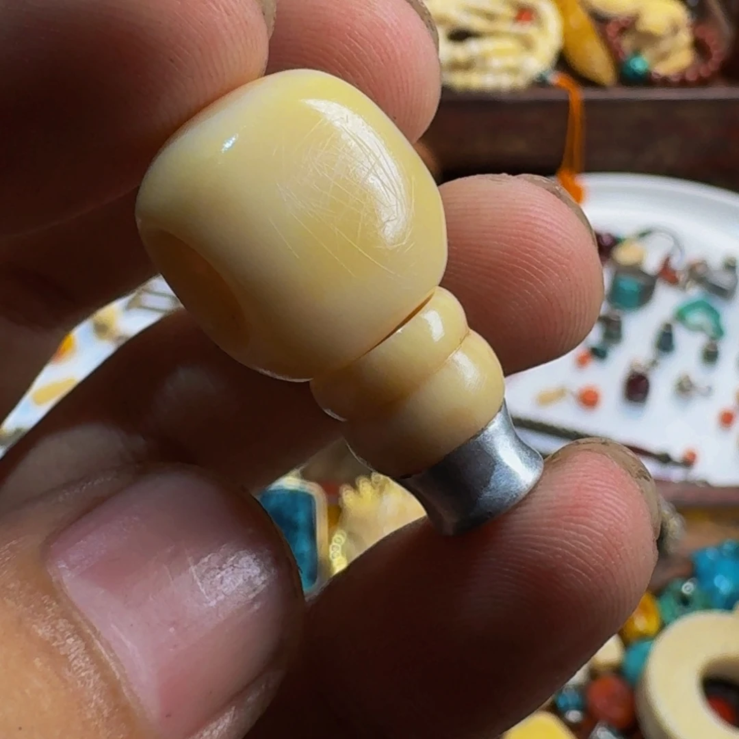 小***来颈饰琉璃藏传琉璃小元素