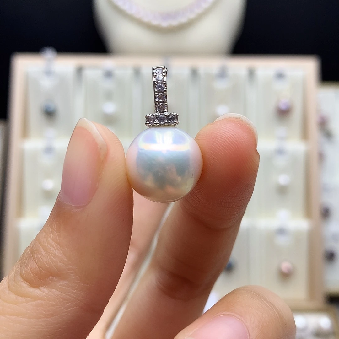 淡水珍珠颈饰合金