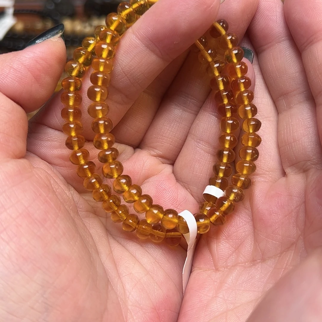 琥珀未镶嵌裸石抚顺琥珀10360六多样性发其一