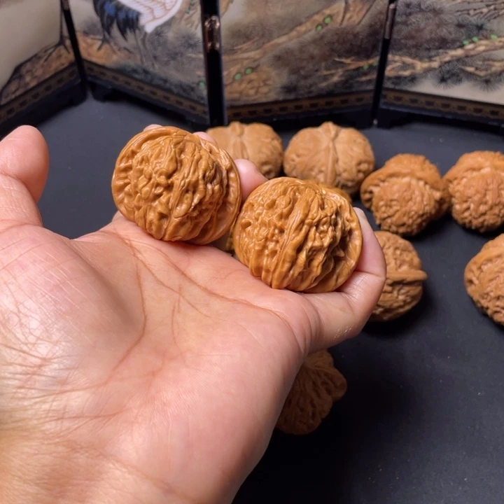 文玩核桃把件40四座楼